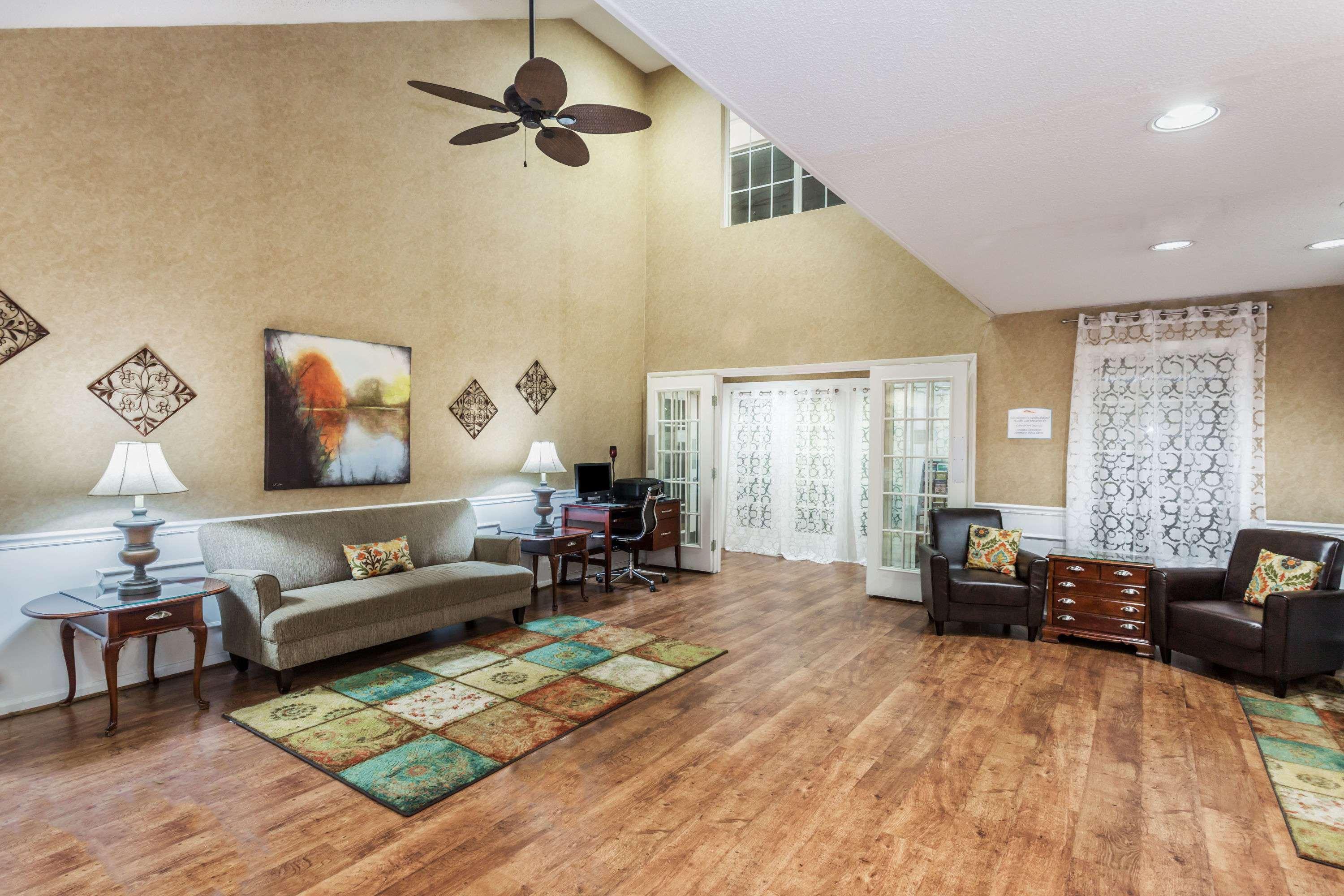 Baymont By Wyndham Valdosta At Valdosta Mall Екстер'єр фото